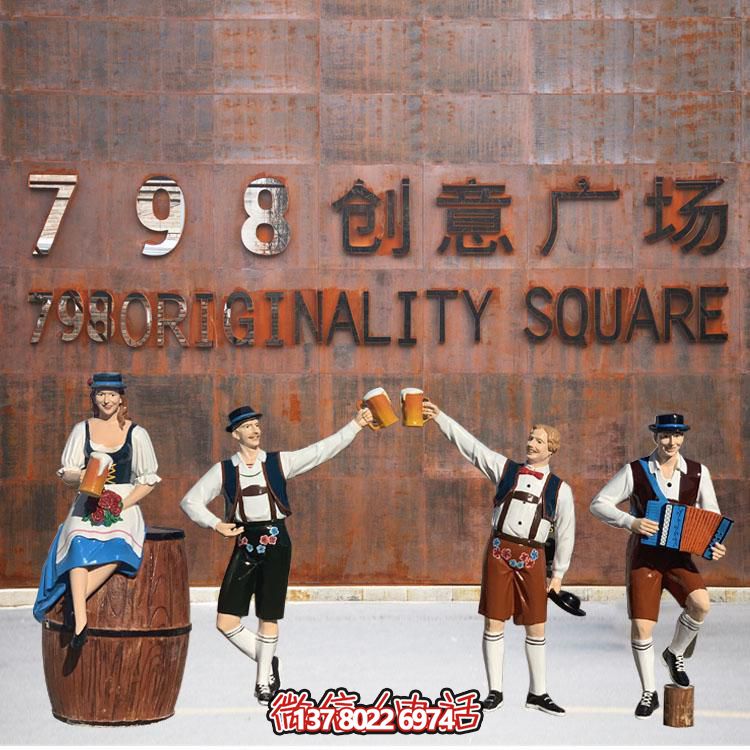 玻璃鋼雕塑——點綴廣場景觀，塑造優雅人物卡通
