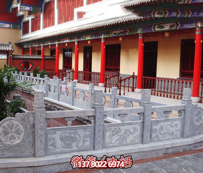 游覽大理，感受古老石欄桿的魅力