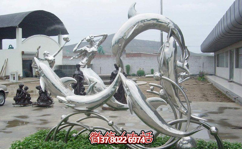 一群活躍海豚，為游樂園帶來更多樂趣——不銹鋼海豚雕塑