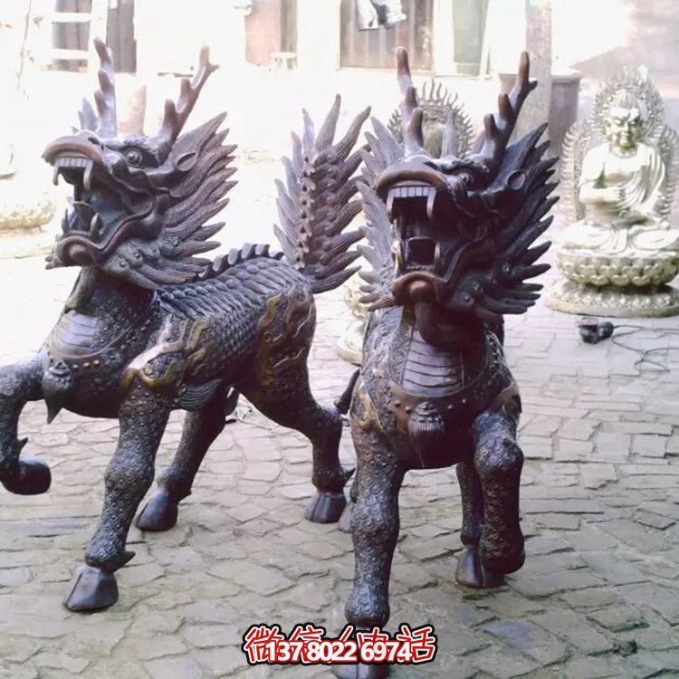 不銹鋼雕塑——精美的麒麟，奔跑、吼叫的象征