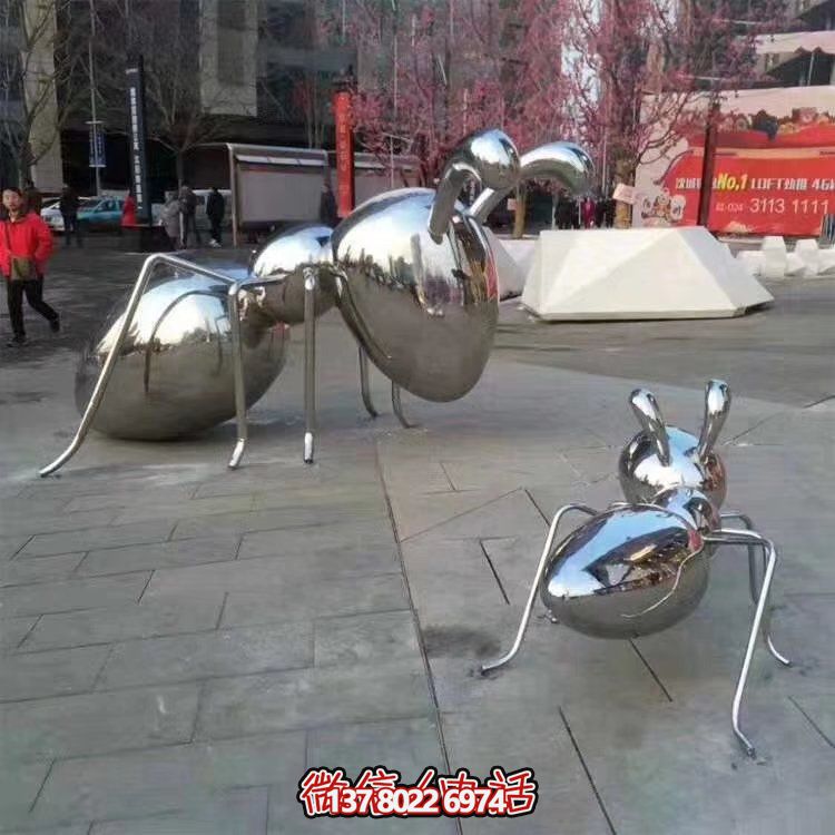 鏡面螞蟻雕塑不銹鋼動(dòng)物大型金屬造型擺件城市廣場景觀雕塑