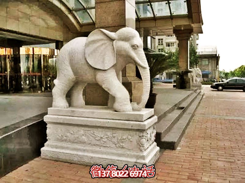 酒店漢白玉石雕大型景觀裝飾品大象雕塑 酒店漢白玉石雕大型景觀裝飾品大象雕塑